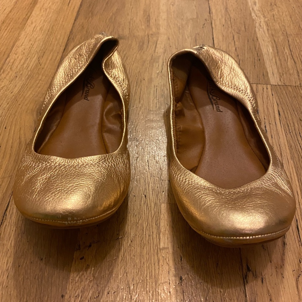 Lucky Brand Flats Gold 7.5